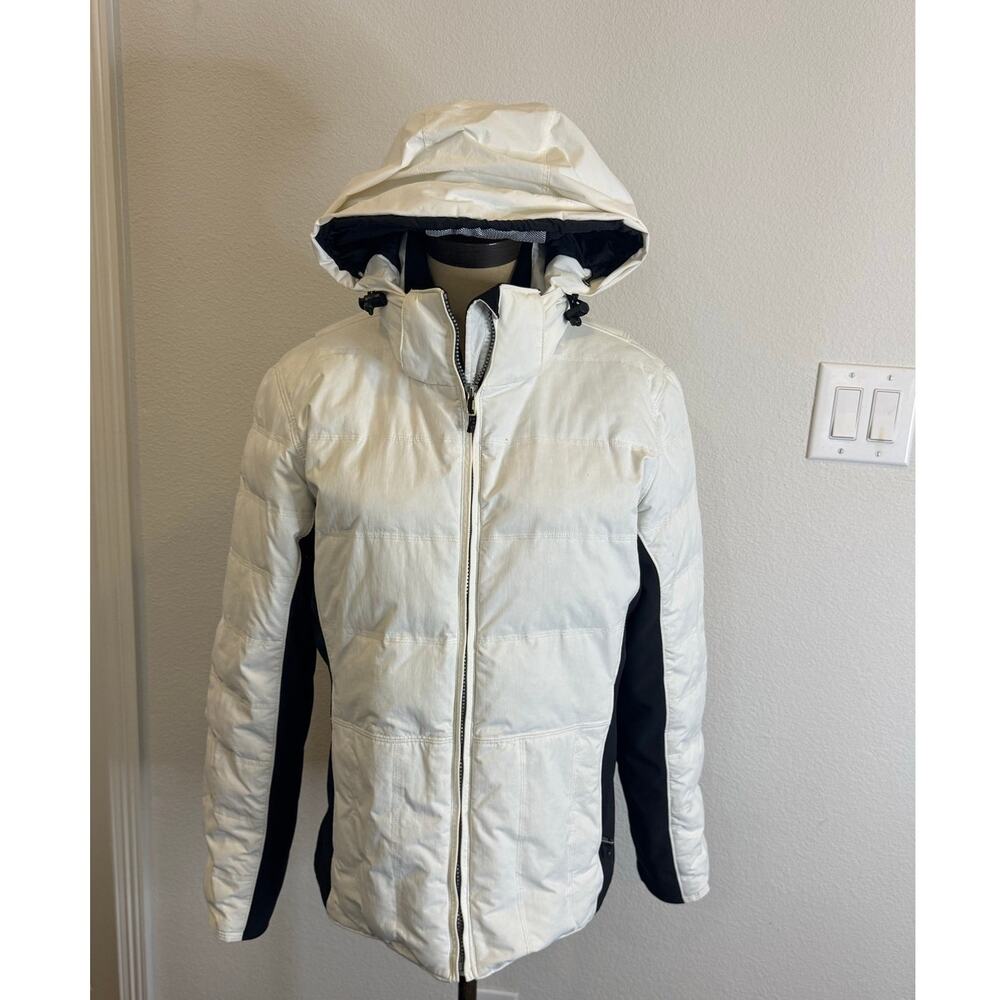 Obermeyer Ski Snowboard Jacket Coat White Black Women size 12 winter puffer